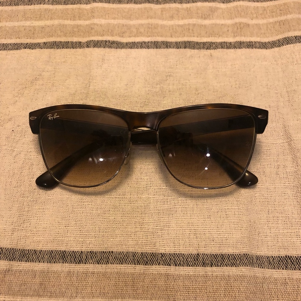 Rayban clubmasters in tortoise